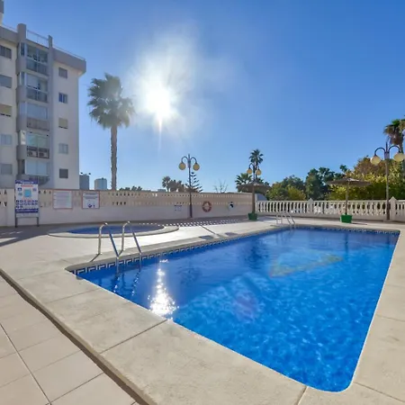 Guzman - Topacio Iv Κάλπε