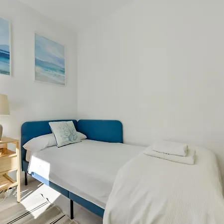 Guzman - Topacio Iv Κάλπε